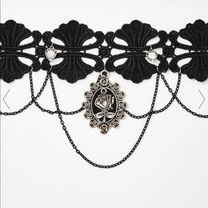 clouded judgment chain choker